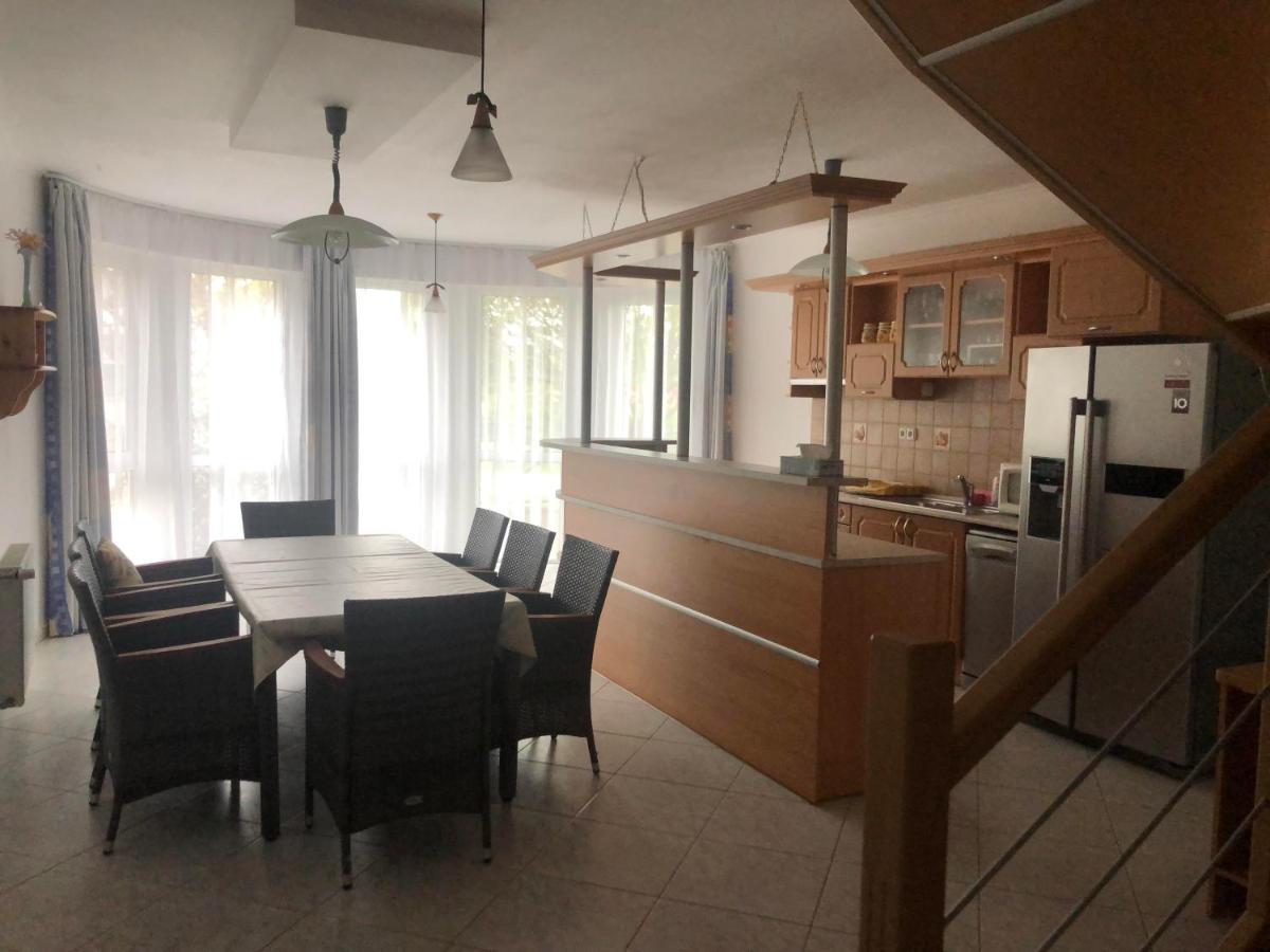 Szabo Vendeghaz Zamardi Villa Ngoại thất bức ảnh